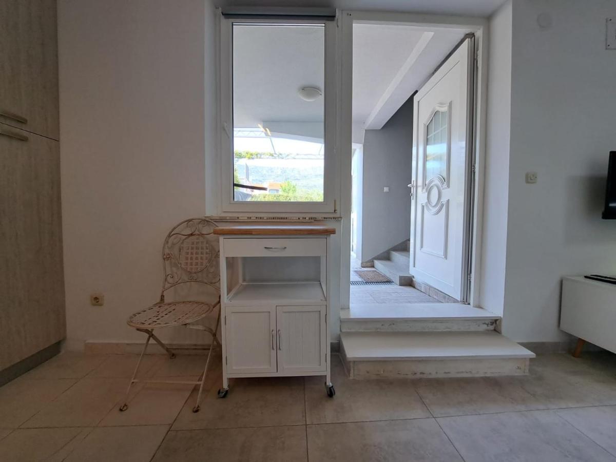 Near Beach Studio Kaštela Exterior foto