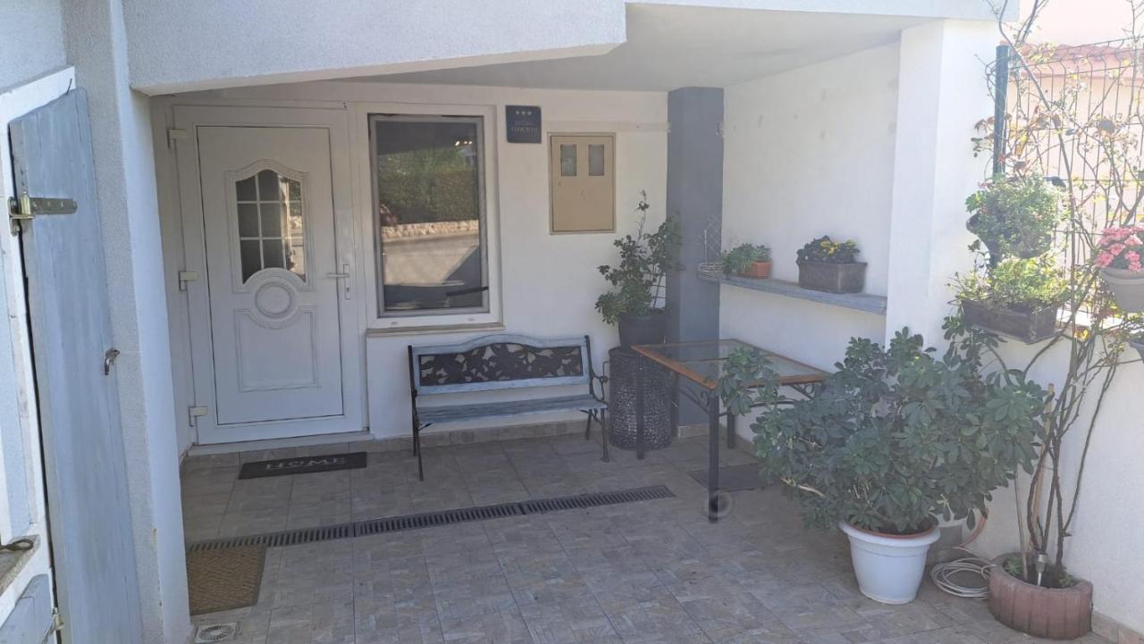 Near Beach Studio Kaštela Exterior foto